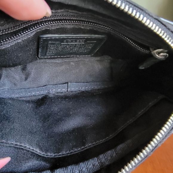 Vintage Coach Y2K Signature Jacquard Black Leather Belt Bag Size M/L - Picture 13 of 15